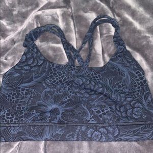 lululemon sports bra size 6